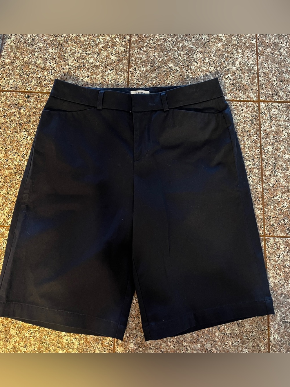 DOCKERS CHINO BERMUDA STULE BLACK WOMENS SHORTS SIZE 6 high rise